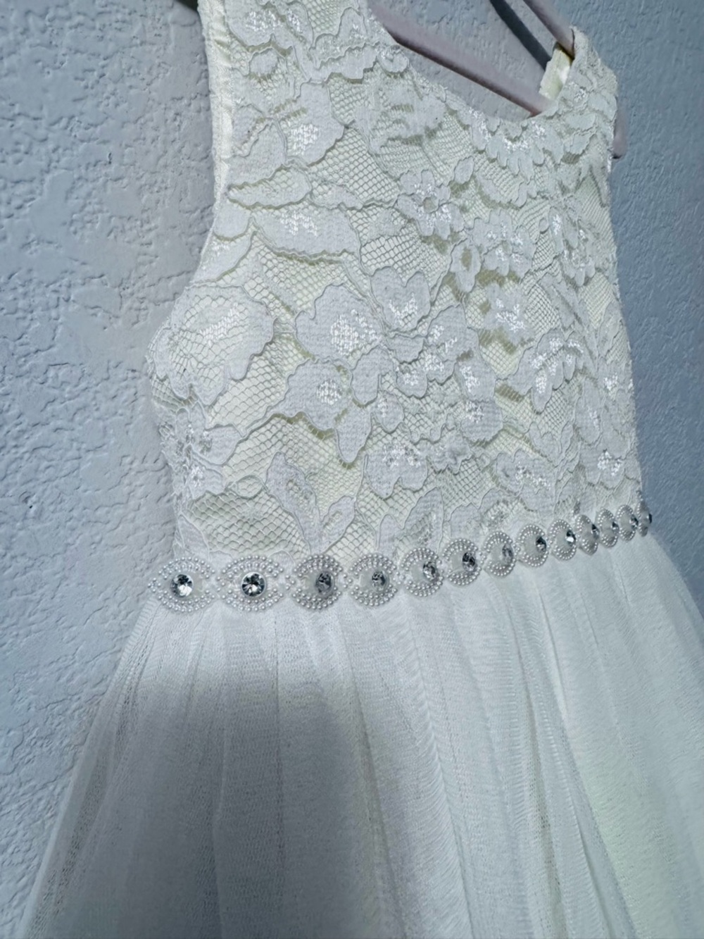 American Princess Girl’s Lace and Tiered Tulle Party Dress. Size 6. - Picture 3 of 13